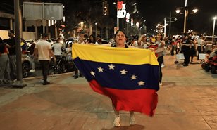 Venezolanos en RD respaldan captura de Maduro y exigen arresto de otros l&iacute;deres chavistas