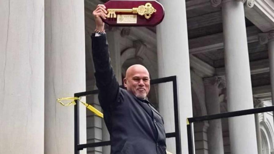 El dominicano Fernando Mateo recibe las Llaves de la Ciudad de Nueva York