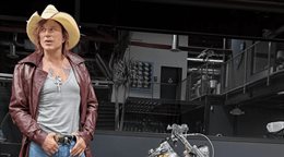 Mickey Rourke lanza una campa&ntilde;a para recaudar fondos y evitar ser desahuciado de su casa