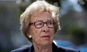 Muere Eva Schloss, hermanastra de Ana Frank
