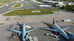 El Gobierno aplica el descuento por temperatura en el combustible de aviones