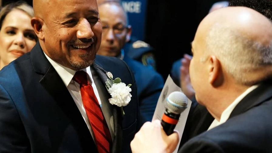 Brian A. DePe&ntilde;a asume segundo mandato como alcalde de Lawrence