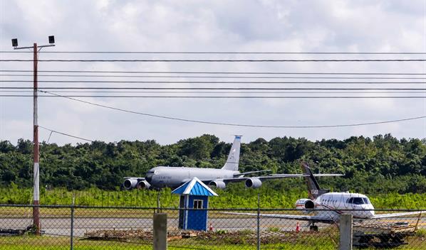 La madrugada del ataque contra Maduro, varios aviones militares de EE. UU. no estaban en el AILA