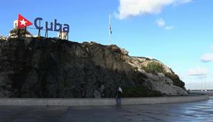 Cubanos temen tiempos m&aacute;s dif&iacute;ciles tras la ca&iacute;da de Maduro