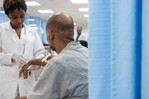Enfermería: una profesión del futuro con un presente precario Enfermería: una profesión del futuro con un presente precario