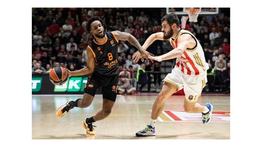 El Valencia arrastra su mala salida ante un Efes crecido El Valencia arrastra su mala salida ante un Efes crecido