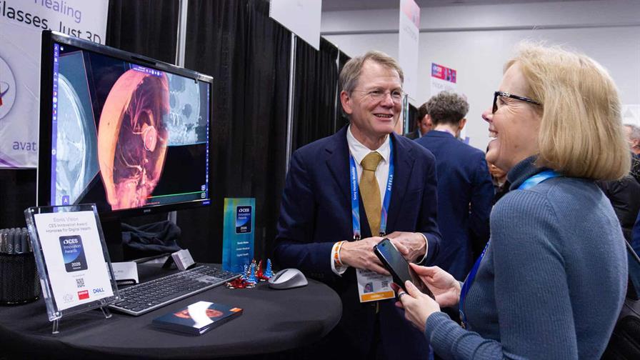 Un siglo despu&eacute;s de su creaci&oacute;n, la televisi&oacute;n innova para competir con los celulares