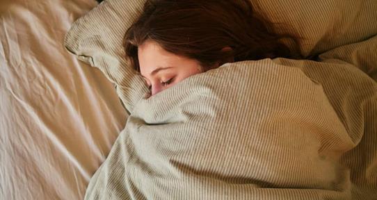 Modelo de IA podr&iacute;a predecir unas 130 enfermedades con datos de una sola noche de sue&ntilde;o