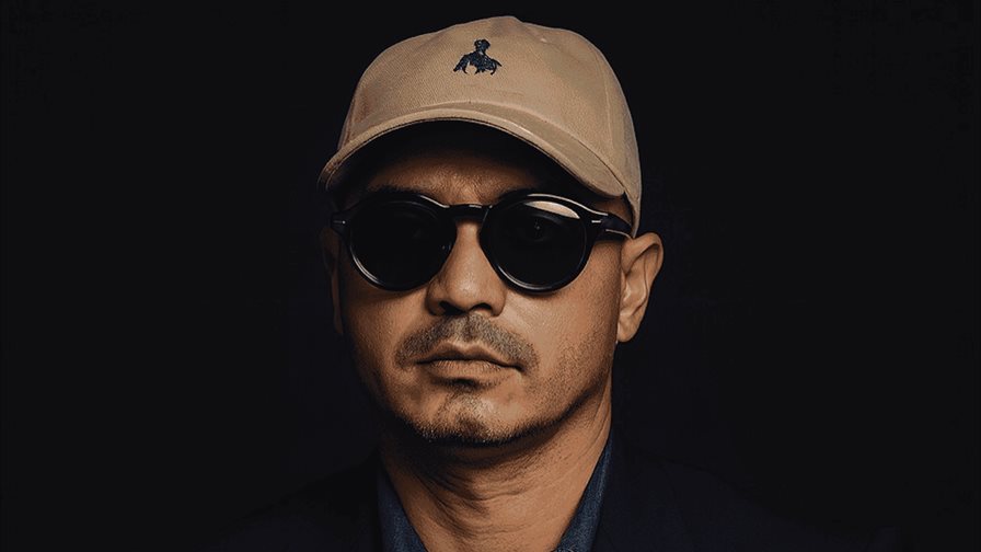 Diseñador dominicano Jonathan Melo Ellis arranca el año con dos grandes noticias Diseñador dominicano Jonathan Melo Ellis arranca el año con dos grandes noticias