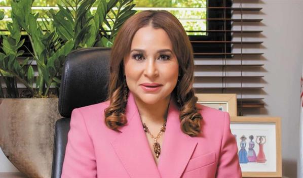 Mayra Jim&eacute;nez de ministra de la Mujer a la Direcci&oacute;n de Sup&eacute;rate