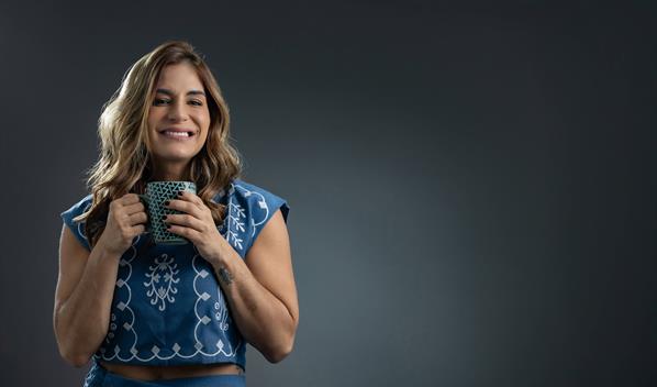 Hiedy Paniagua lanza Ama el podcast: un espacio &iacute;ntimo para sanar, crecer y florecer