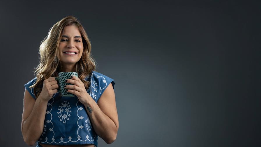 Hiedy Paniagua lanza Ama el podcast: un espacio &iacute;ntimo para sanar, crecer y florecer