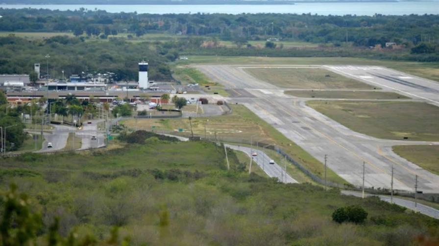 Puerto Rico alquila un aeropuerto a EE. UU. hasta mayo para maniobras log&iacute;sticas