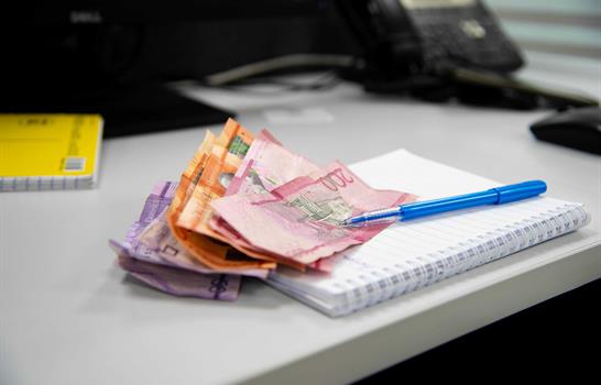 Los salarios m&iacute;nimos ser&aacute;n ajustados un 8 % al alza en febrero