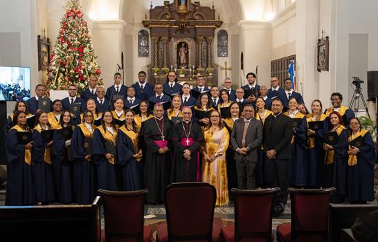 El Coro Arquidiocesano de Santiago celebra sus 35 a&ntilde;os con un concierto de gala