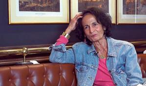 Elizabeth Burgos: "EE. UU. no ha invadido Venezuela, ha intervenido contra una banda de mercenarios"