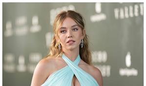 Sydney Sweeney posa desnuda en la portada de una reconocida revista