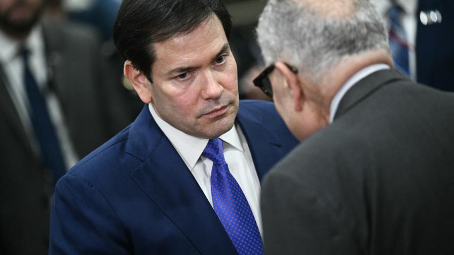 Rubio: Caracas quiere que el crudo incautado hoy en el Caribe sea parte del trato con EE. UU. 