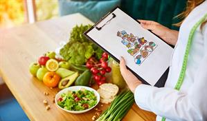 &iquest;Nos equivocamos durante d&eacute;cadas con la pir&aacute;mide alimentaria?