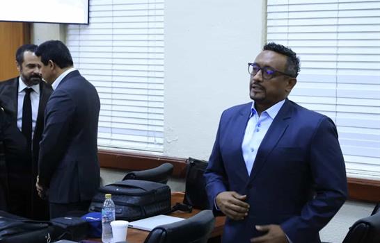 El coronel Rafael N&uacute;&ntilde;ez de Aza afirma que era empresario antes de ser funcionario