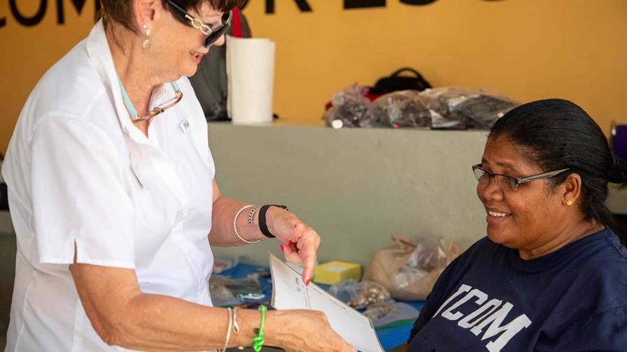 M&aacute;s de 1,600 personas recibieron atenci&oacute;n m&eacute;dica gratuita de la Fundaci&oacute;n Puntacana en 2025