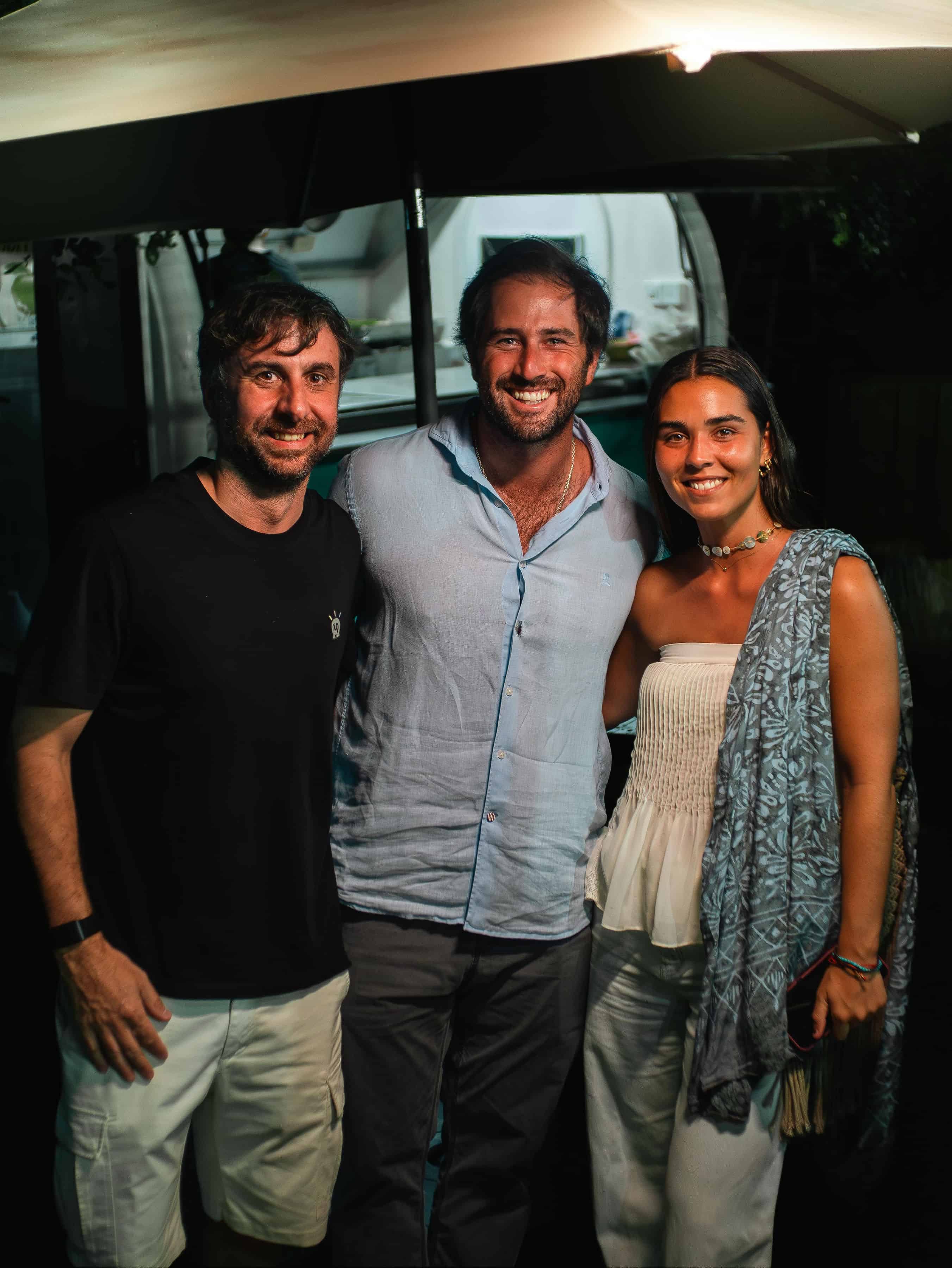 Javier Burgos, Javier De Carlos, Ana D&iacute;az durante el torneo de P&aacute;del.