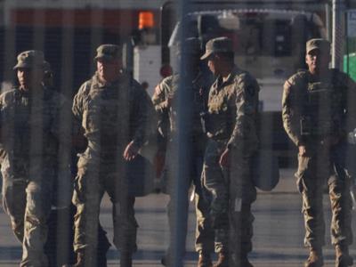 Agentes de ICE disparan y hieren personas en Portland