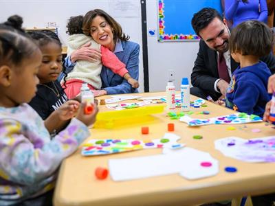 Anuncian cuidado infantil gratis para niños menores de 2 años