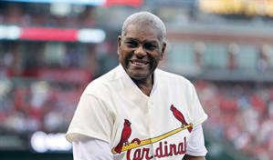 Bob Gibson el pitcher m&aacute;s intimidante del b&eacute;isbol fue licenciado por el Licey