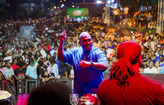 El desorden y el alcohol eclipsan el car&aacute;cter religioso de las patronales