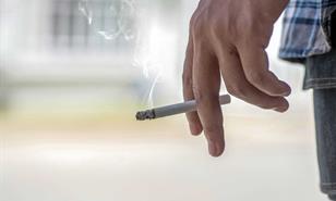 Las importaciones de cigarrillos se desploman casi un 57 % en ocho a&ntilde;os