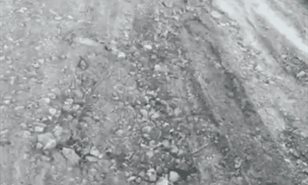 Denuncian que mal estado de la carretera deja casi incomunicada a comunidad en Montecristi