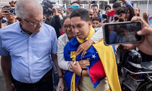 La oposici&oacute;n mayoritaria de Venezuela saluda liberaciones de presos pol&iacute;ticos