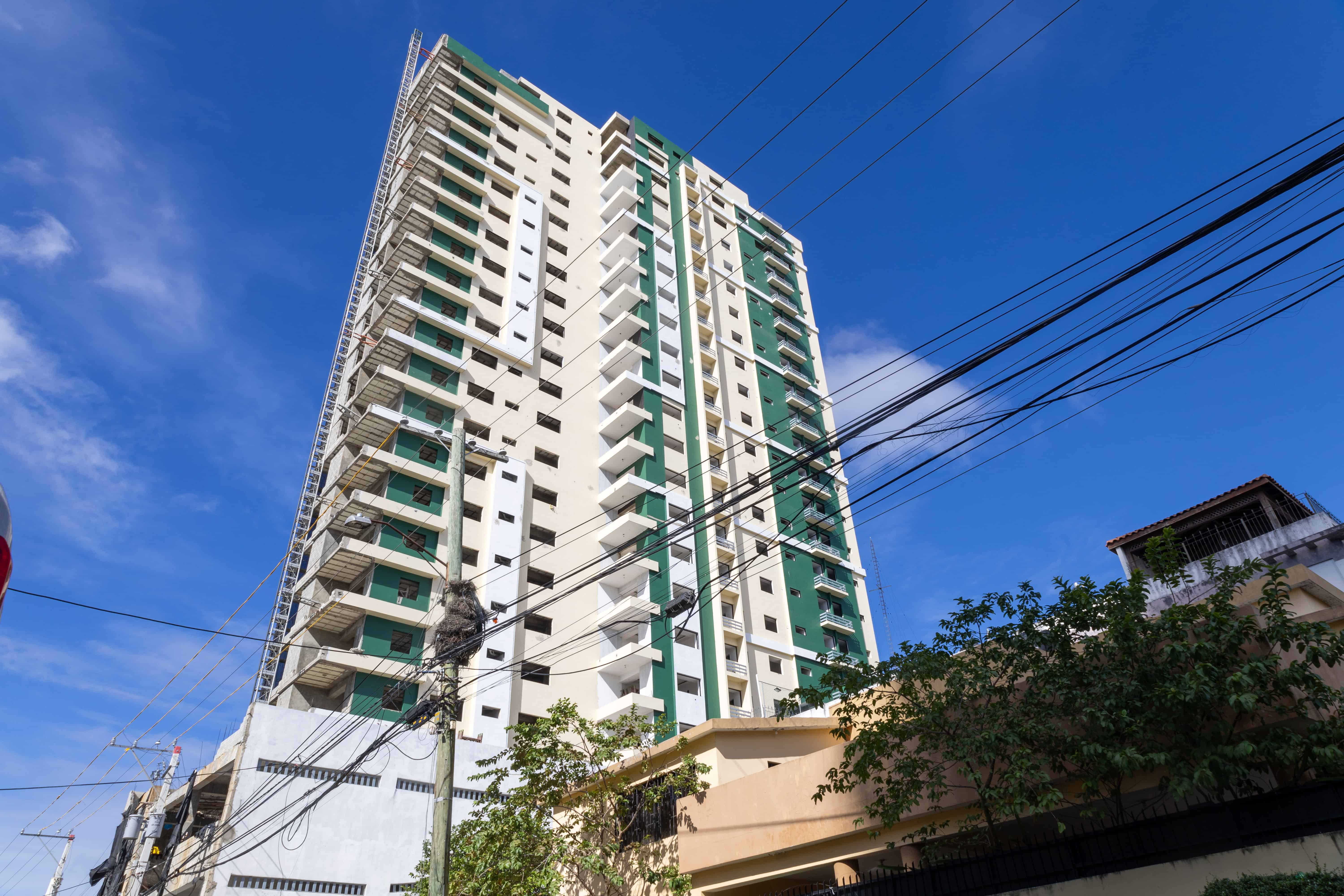 Santo Domingo se levanta