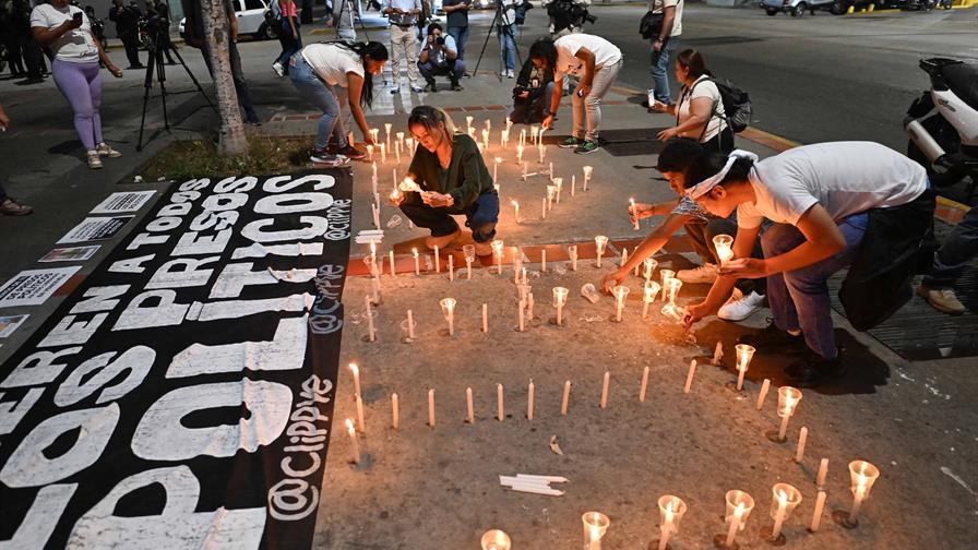 Oposición de Venezuela cuenta 17 presos políticos liberados en lento proceso de excarcelaciones