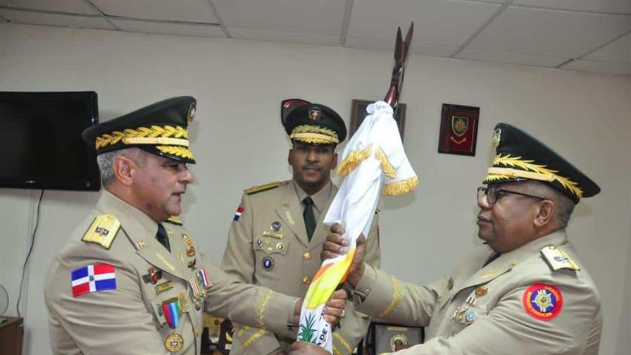 General  Mora Hern&aacute;ndez es designado en la Confederaci&oacute;n deportiva de las FFAA y PN