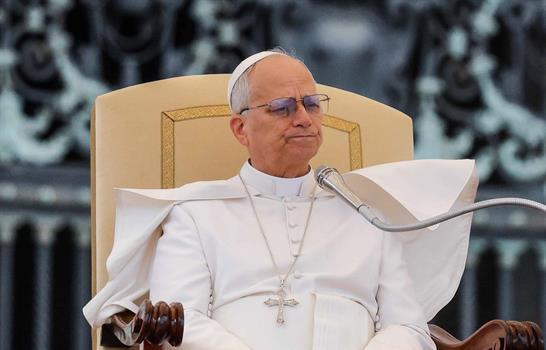 El papa lamenta ante los cardenales que la Iglesia cerrase la puerta a v&iacute;ctimas de abuso