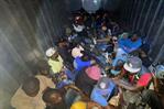 Detienen furg&oacute;n con 52 haitianos indocumentados frente a la fortaleza de Mao