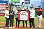 Escogido rinde homenaje a Juan Marichal