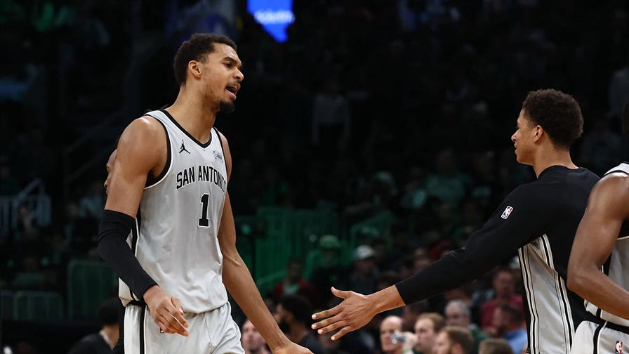 Spurs inician racha fuera de casa con triunfo y los Pistons sufren ausencias Spurs inician racha fuera de casa con triunfo y los Pistons sufren ausencias