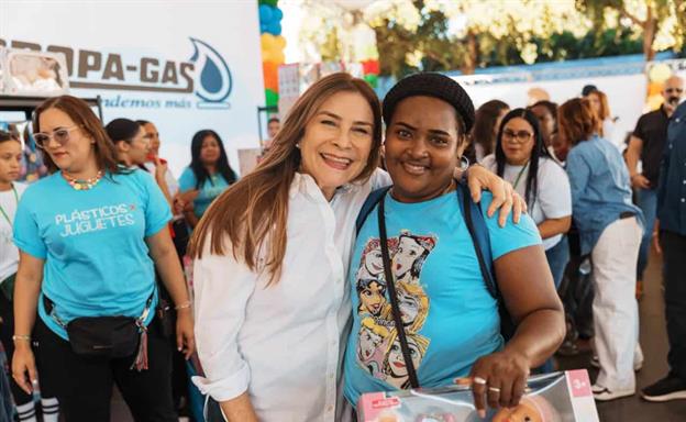 Pl&aacute;sticos por Juguetes recolecta m&aacute;s de cuatro millones de botellitas