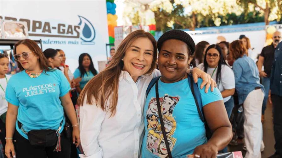 Plásticos por Juguetes recolecta más de cuatro millones de botellitas Plásticos por Juguetes recolecta más de cuatro millones de botellitas