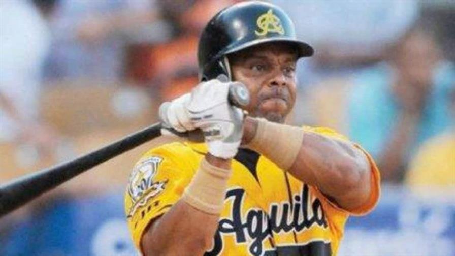 Round robin se escribe con el nombre de Luis Polonia