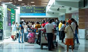 Informe muestra reducci&oacute;n de sobrestad&iacute;a de dominicanos con visa de paseo en Estados Unidos