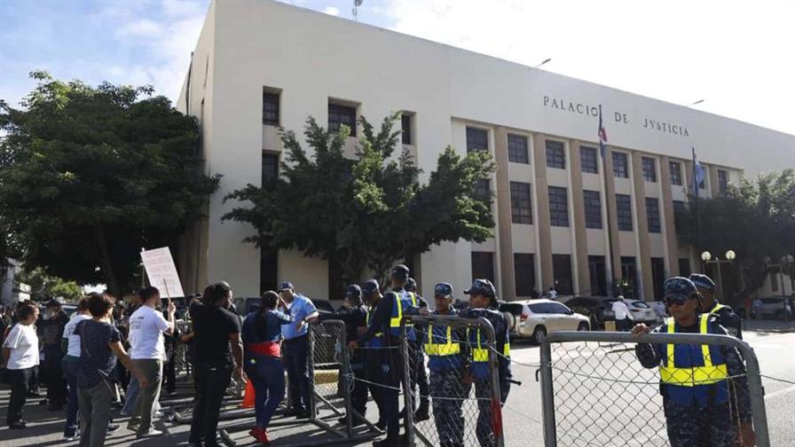 Juez da 10 días al Ministerio Público para notificar acusación a los querellantes en caso Jet Set Juez da 10 días al Ministerio Público para notificar acusación a los querellantes en caso Jet Set