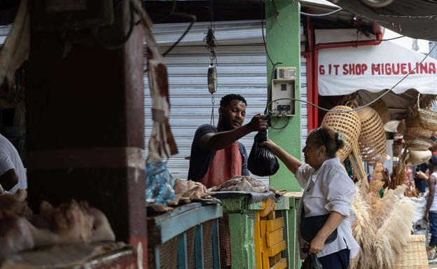 La canasta b&aacute;sica familiar nacional sube 13,549 pesos en seis a&ntilde;os