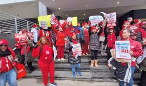 Unas 15,000 enfermeras inician la mayor huelga del sector de la historia de Nueva York