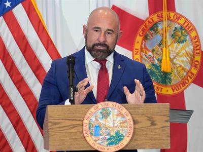 Vicegobernador de Florida va por la gobernación en 2027