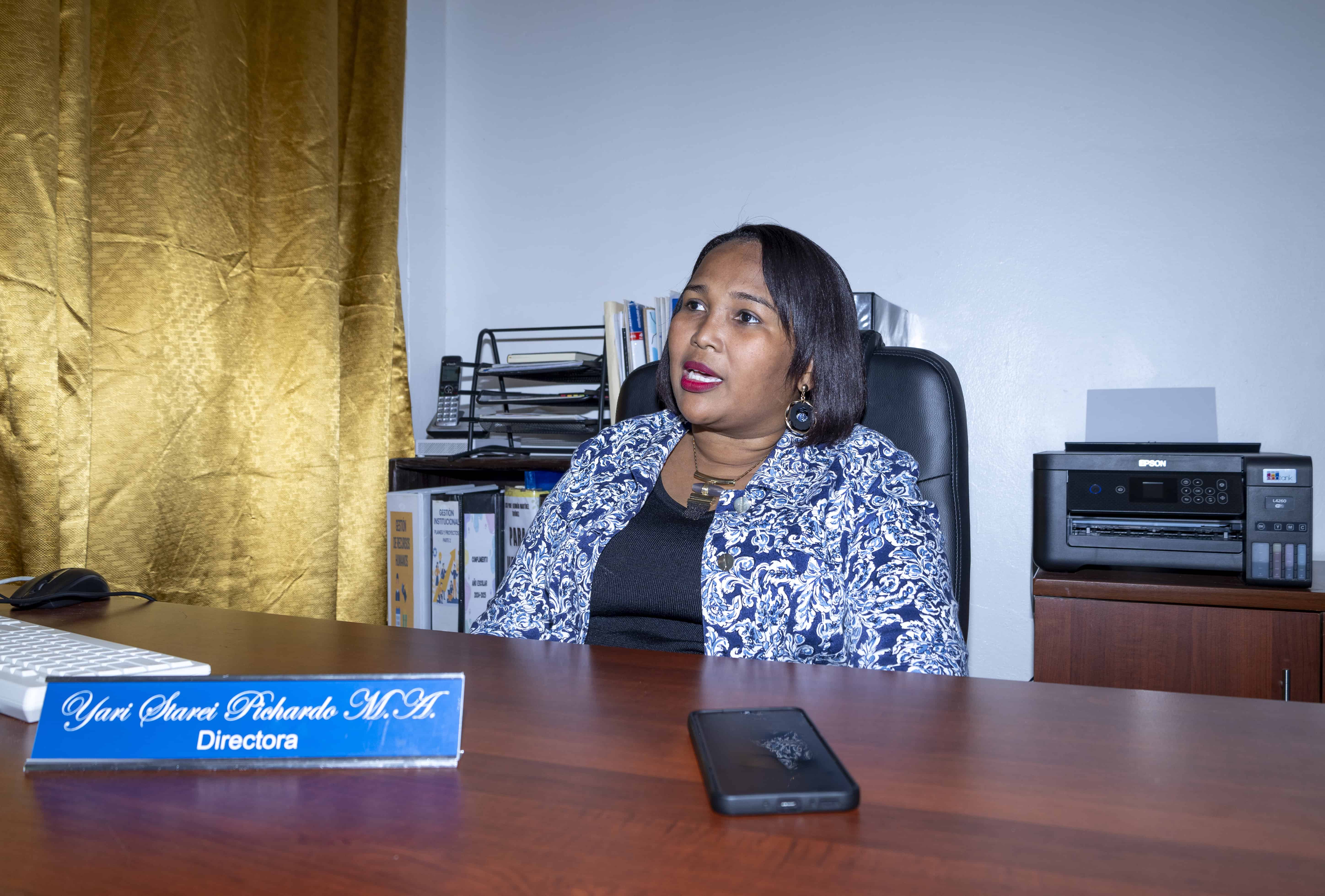 Yari Pichardo, directora del&nbsp;Liceo Profesor Germ&aacute;n Mart&iacute;nez Tav&aacute;rez.