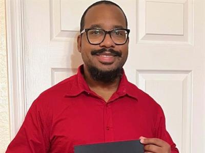 Artista dominicano Xtremee_Ghost es reconocido en  Hialeah